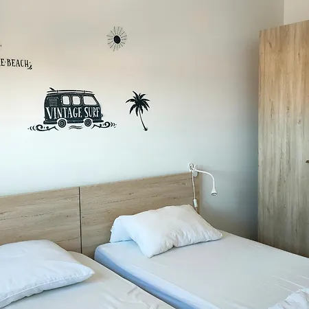 Lägenhet Spacieux 4 Pers A 200m De La Avec Parking Prive - Fr-1-323-443